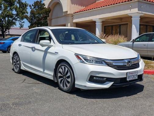 2017 Honda Accord Hybrid Touring