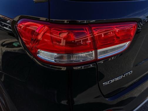 2018 Kia Sorento EX