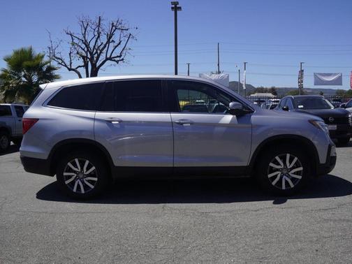 Modern Steel Metallic 2021 Honda Pilot EX