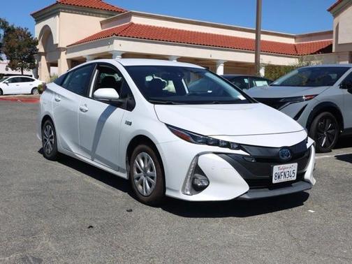 2021 Toyota Prius Prime Limited