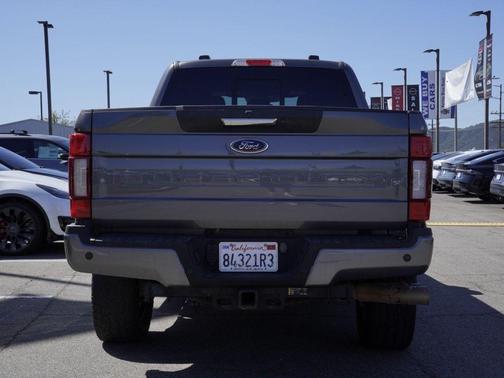 Carbonized Gray Metallic 2022 Ford F-250 Lariat
