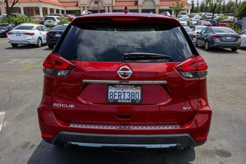 2018 Nissan Rogue SV
