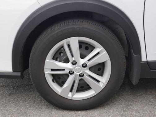 Fresh Powder 2025 Nissan Kicks Play S