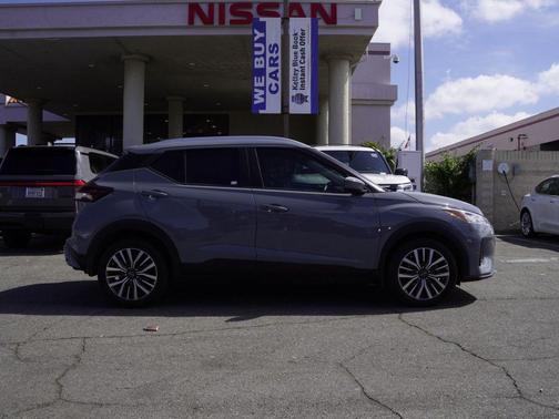 2024 Nissan Kicks SV