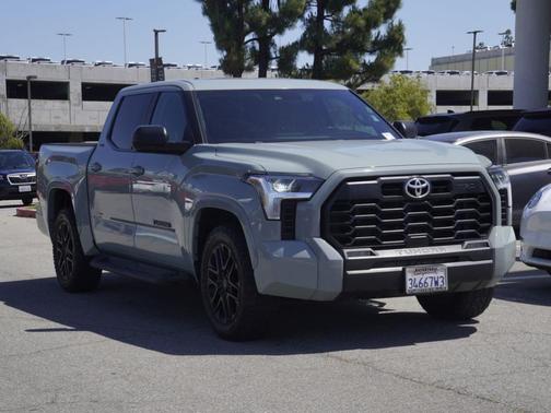Lunar 2024 Toyota Tundra SR5