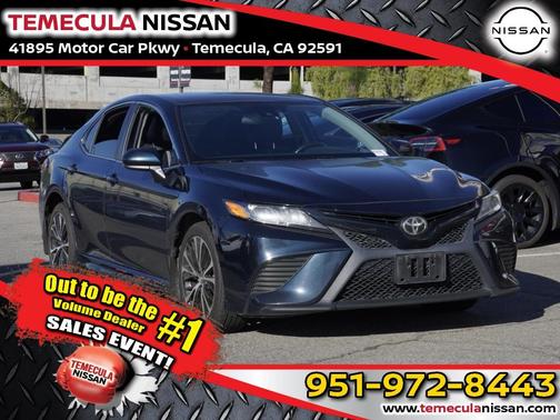 2020 Toyota Camry SE