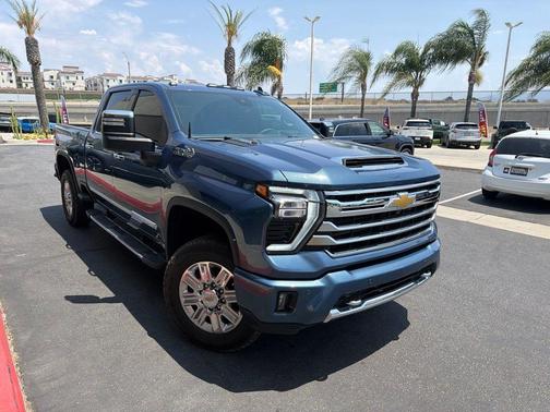 Lakeshore Blue Metallic 2025 Chevrolet Silverado 2500 High Country