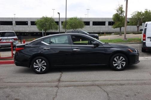 2025 Nissan Altima S