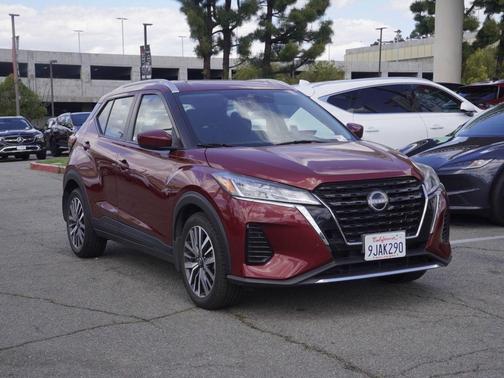 2024 Nissan Kicks SV