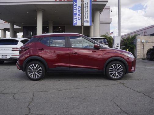 2024 Nissan Kicks SV