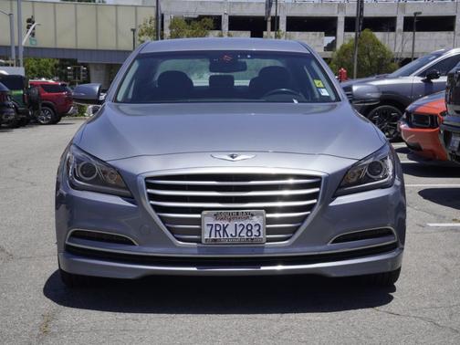 Parisian Gray 2016 Hyundai Genesis 3.8