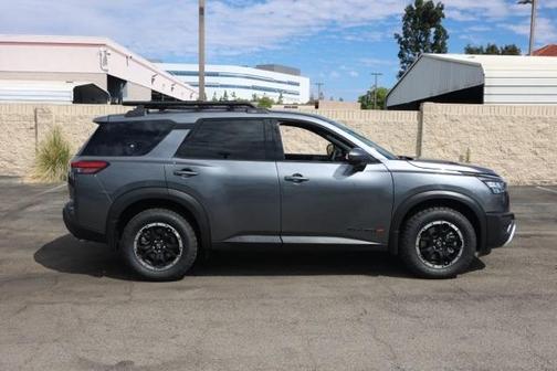 2025 Nissan Pathfinder Rock Creek