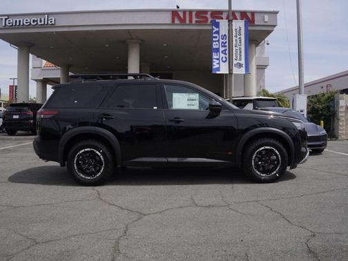 Black 2026 Nissan Pathfinder Rock Creek