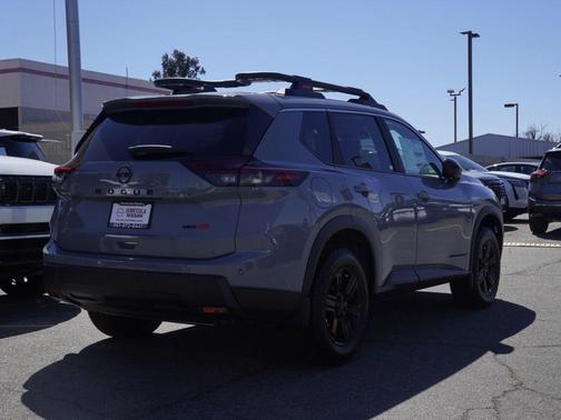 Boulder Gray Metallic 2026 Nissan Rogue Rock Creek
