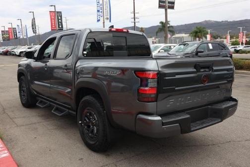2025 Nissan Frontier PRO-X
