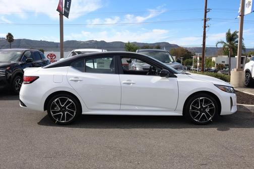 2025 Nissan Sentra SR
