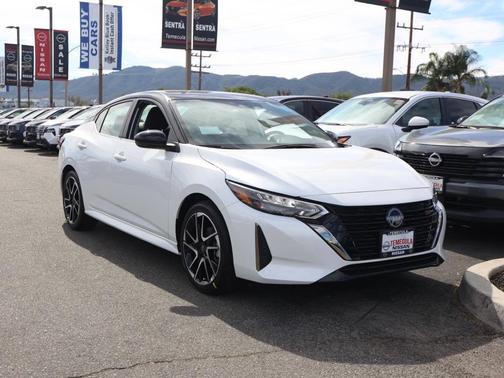 2025 Nissan Sentra SR