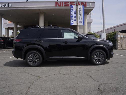 Black 2026 Nissan Pathfinder SV