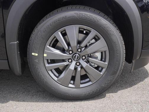 Black 2026 Nissan Pathfinder SV