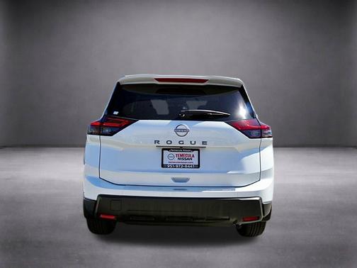Pearl 2027 Nissan Rogue SV