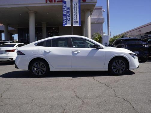 Aspen White 2026 Nissan Sentra SL