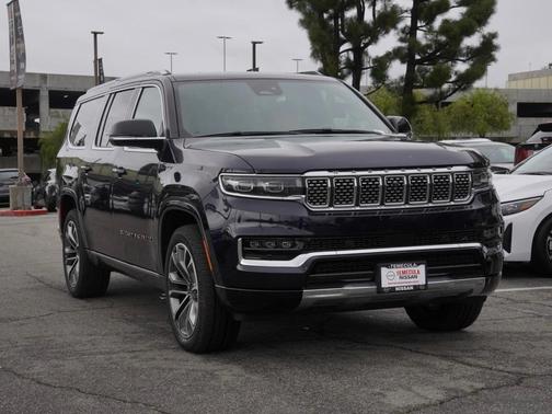 2023 Jeep Grand Wagoneer L Series III