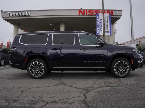 2023 Jeep Grand Wagoneer L Series III