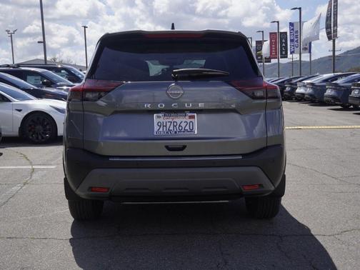 2023 Nissan Rogue S