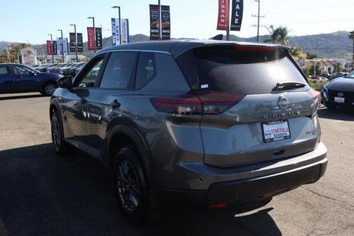 2025 Nissan Rogue S