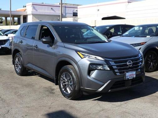 2025 Nissan Rogue S