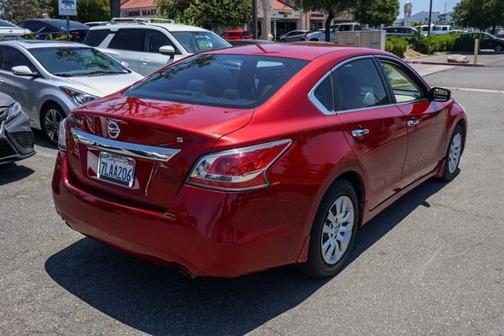 2015 Nissan Altima 2.5 S