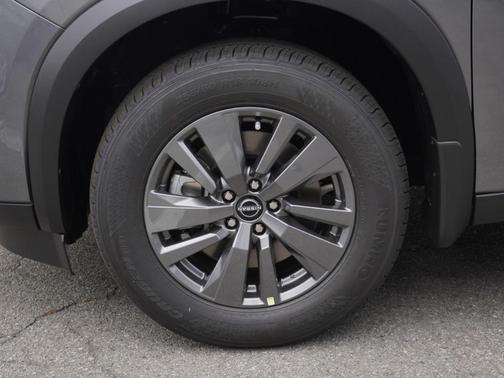 Gun Metallic 2026 Nissan Pathfinder SV