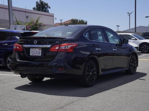 Black 2017 Nissan Sentra SR