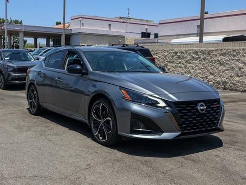 2023 Nissan Altima 2.5 SR