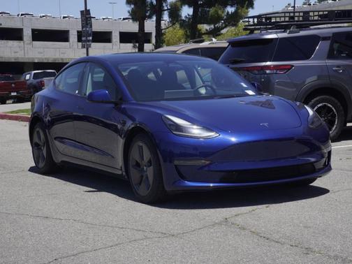 Deep Blue Metallic 2023 Tesla Model 3 Base
