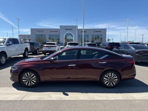 Garnet Pearl 2024 Nissan Altima 2.5 SV