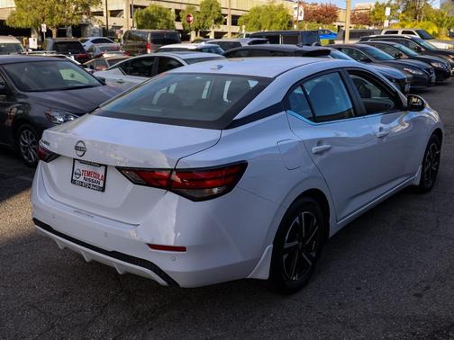 2025 Nissan Sentra SV