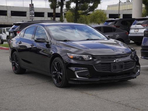 Mosaic Black Metallic 2018 Chevrolet Malibu LT