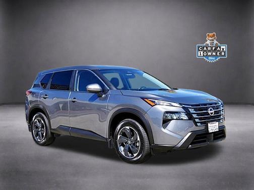 Gun Metallic 2025 Nissan Rogue SV