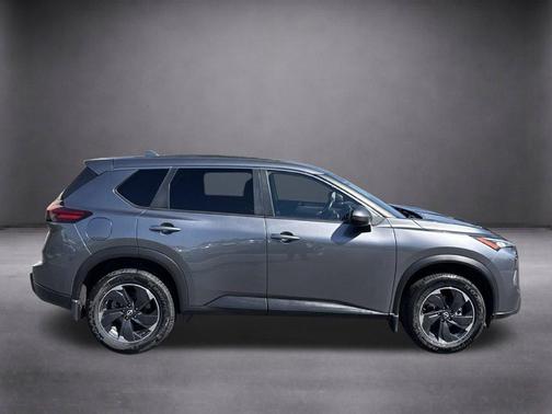 Gun Metallic 2025 Nissan Rogue SV