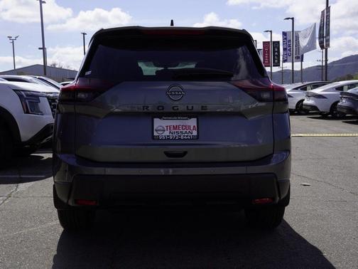 2026 Nissan Rogue DA