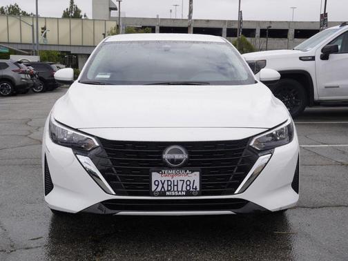 Cloud White 2025 Nissan Sentra SV