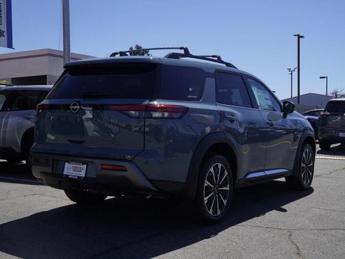 Baltic Teal 2026 Nissan Pathfinder Platinum