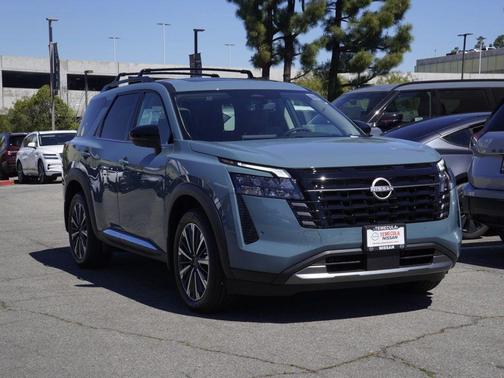 Baltic Teal 2026 Nissan Pathfinder Platinum