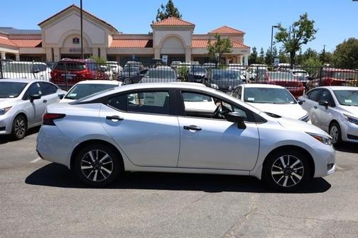 2025 Nissan Versa S