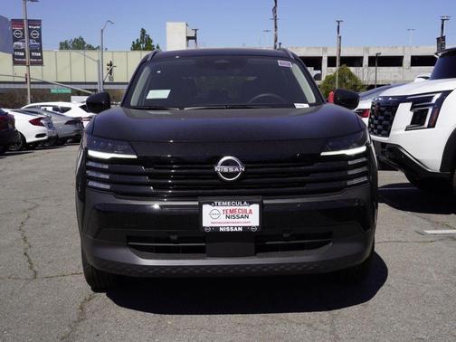 Super Black 2026 Nissan Kicks SV