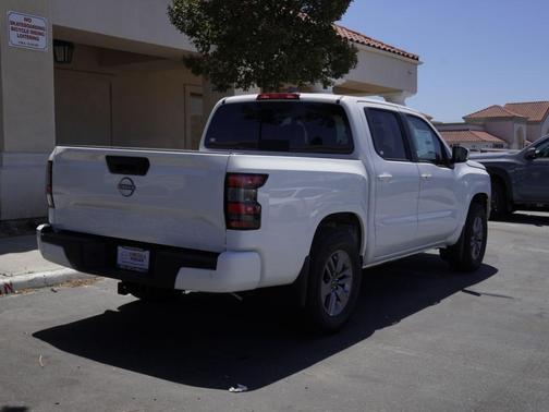 Glacier White 2026 Nissan Frontier SV