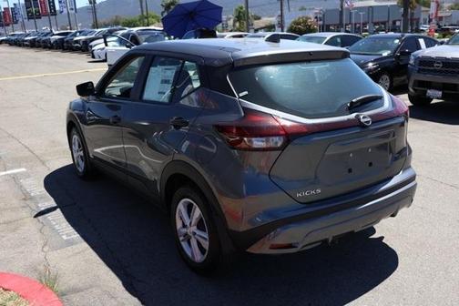 2025 Nissan Kicks Play S