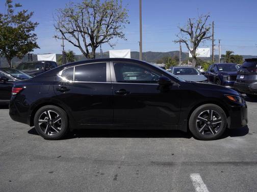 Black 2025 Nissan Sentra SV