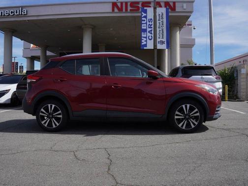 2019 Nissan Kicks SV
